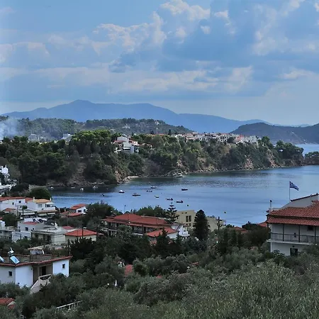Eye Q Seaview Aparthotel Skiathos-stad