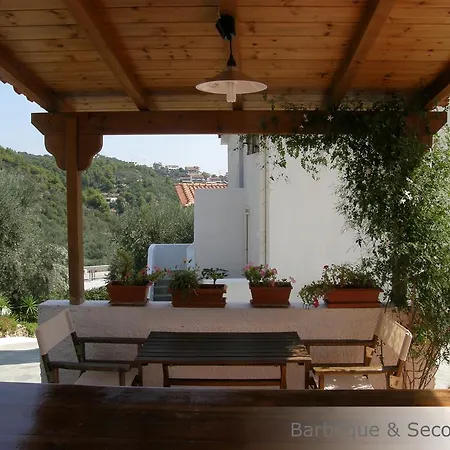 Eye Q Seaview Aparthotel Skiathos-stad