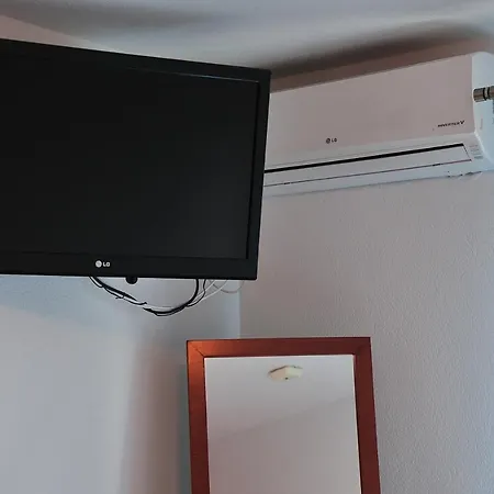 Aparthotel Eye Q Seaview Skiathos-Stadt