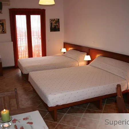 Aparthotel Eye Q Seaview Skiathos-Stadt