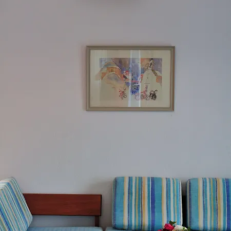 Eye Q Seaview Апарт-отель