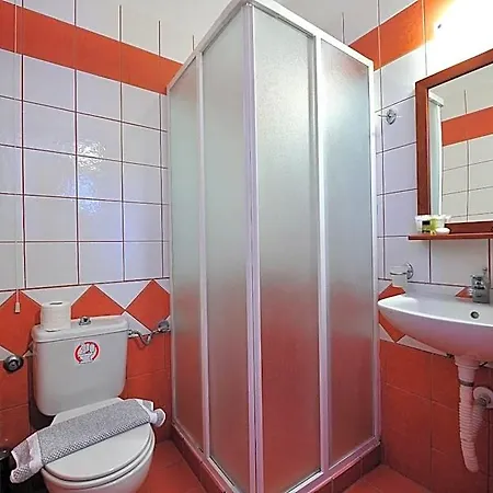 Ξενοδοχείο με διαμερίσματα Eye Q Seaview 4*
