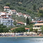 Eye Q Seaview Aparthotel