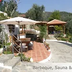 Eye Q Seaview Aparthotel Città di Skiathos