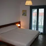 Eye Q Seaview Aparthotel