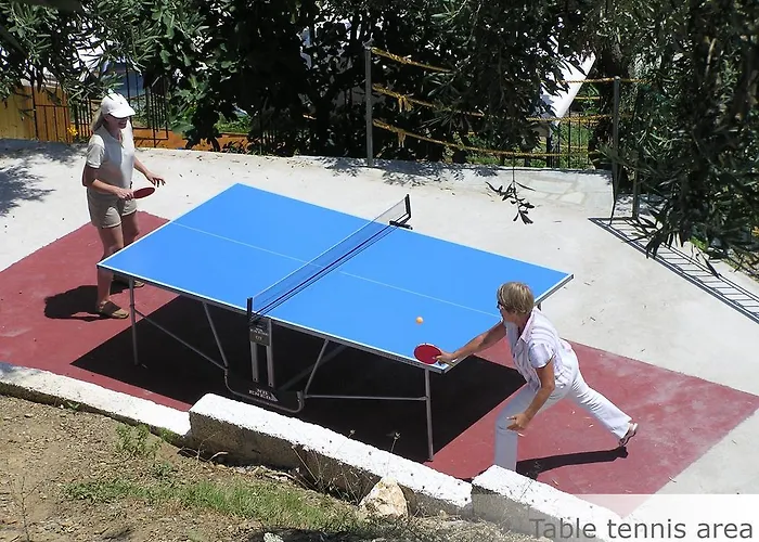 Eye Q Seaview Aparthotel