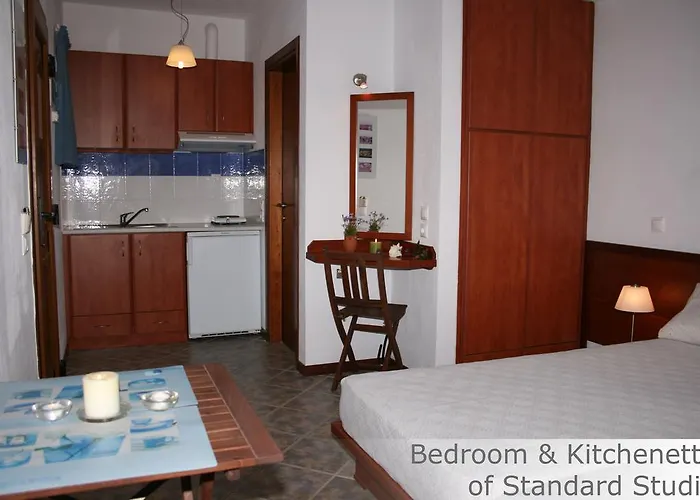 Aparthotel Eye Q Seaview Skiathos-Stadt