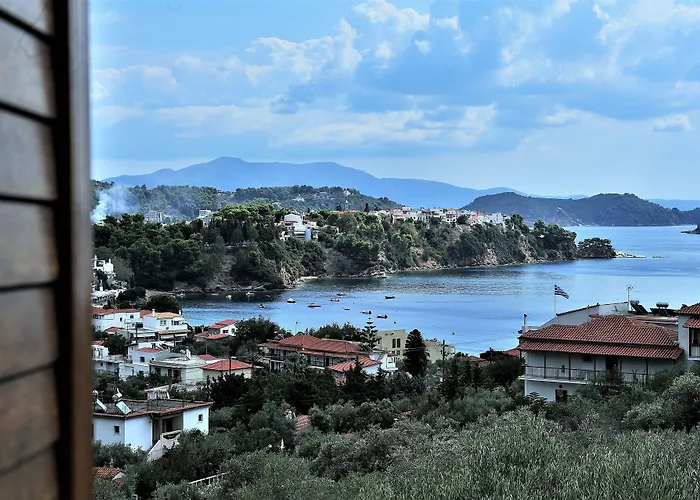 Eye Q Seaview Aparthotel