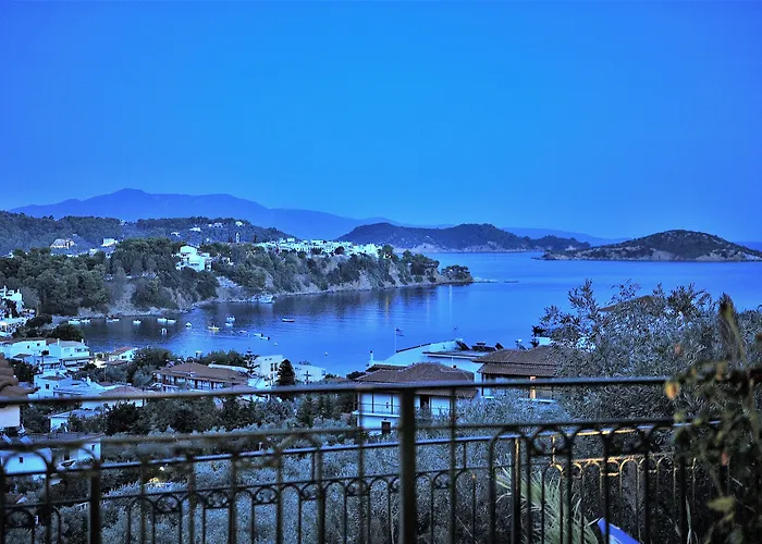 Aparthotel Eye Q Seaview Skiathos-Stadt
